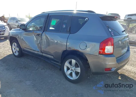 2011 Jeep Compass from USA, damaged, VIN 1J4NT1FB7BD246237